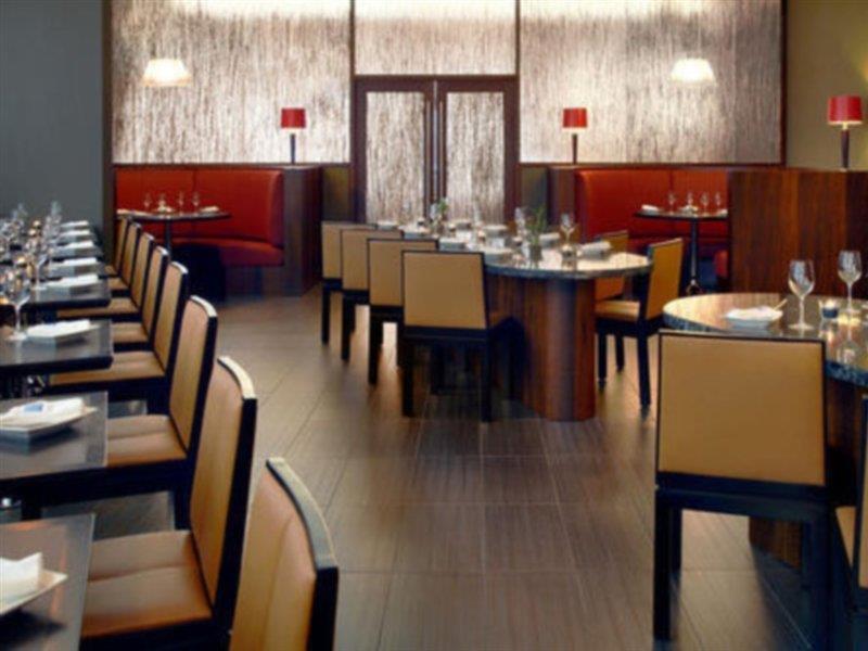 Novotel Montreal Aeroport دورفال المظهر الخارجي الصورة