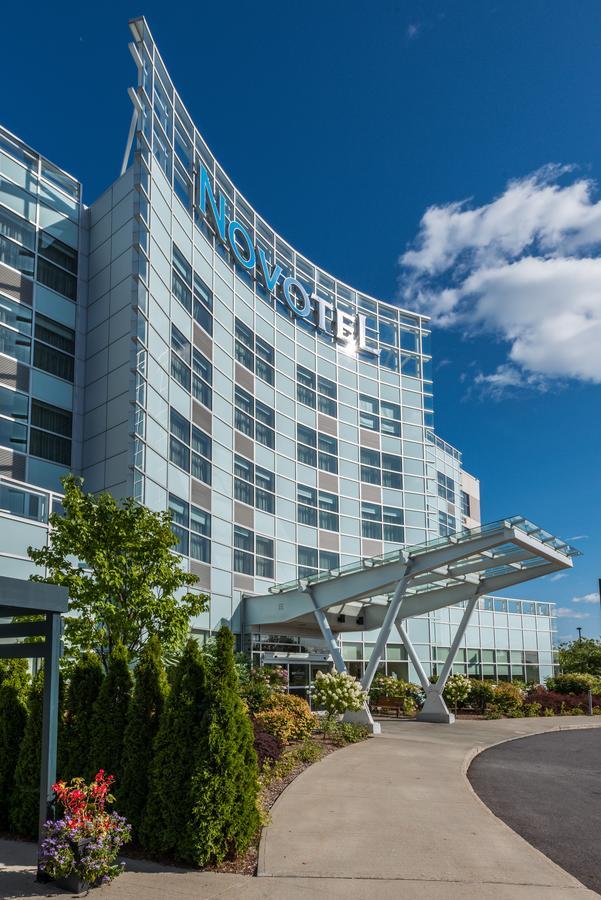 Novotel Montreal Aeroport دورفال المظهر الخارجي الصورة