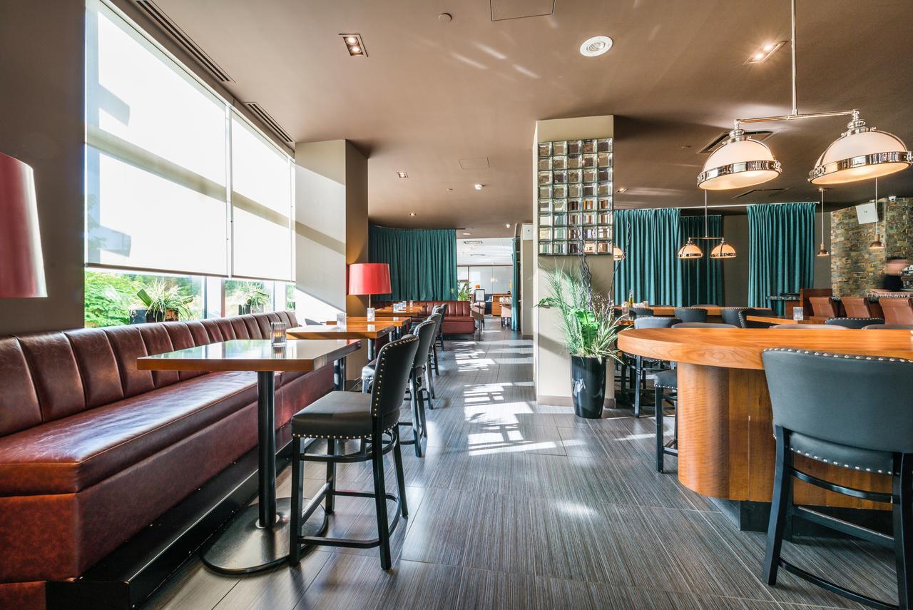 Novotel Montreal Aeroport دورفال المظهر الخارجي الصورة